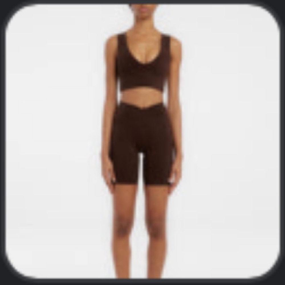 NWT Riot Swim lounge top